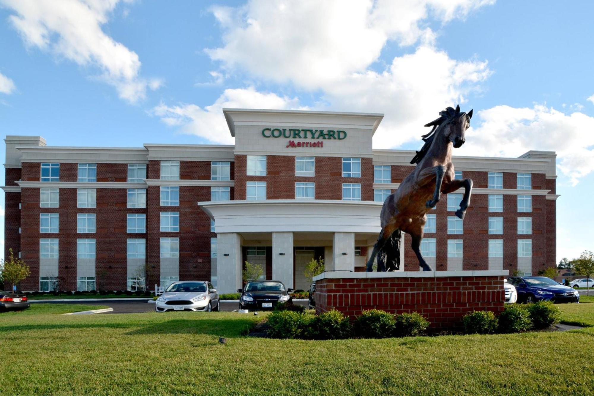Courtyard By Marriott Youngstown Canfield Exterior foto
